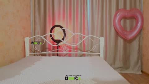 Berkova L online show from 03-28-26, 08:36