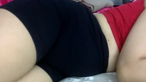 Snapshot of bermudatriangle12 chatting on 12-07-24, 01:29 tixxie online show from 12-07-24, 01:29