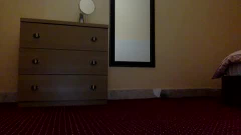 Snapshot of bermudatriangle12 chatting on 03-08-25, 04:56 tixxie online show from 03-08-25, 04:56