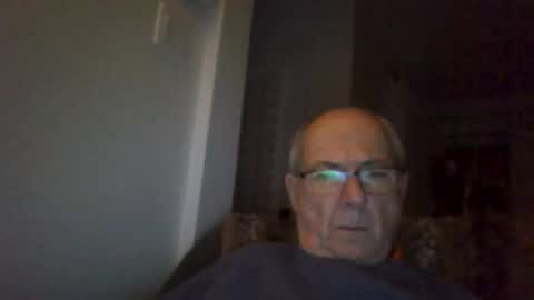 bernard1102 online show from 11-08-25, 01:28