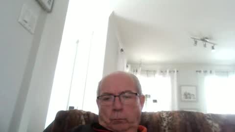 bernard1102 online show from 01-17-26, 02:11