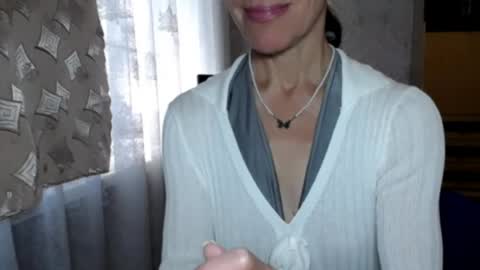 berry2024 online show from 07-27-26, 05:47