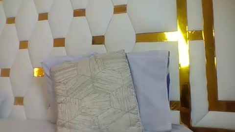 berryl online show from 11-23-25, 07:02