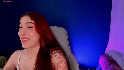 Snapshot of berryxberry chatting on 06-18-26, 11:42 berryxbaby online show from 06-18-26, 11:42