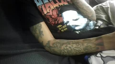 ToxicPipe757 online show from 09-19-25, 05:24