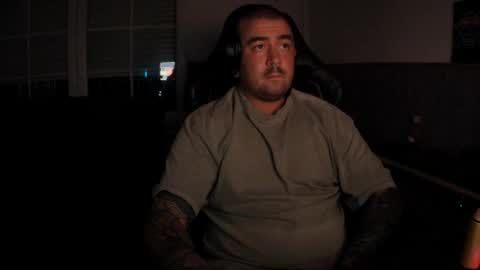 Snapshot of berto3389 chatting on 07-15-26, 01:00 berto3389 online show from 07-15-26, 01:00