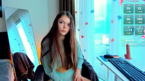 Alice online show from 09-10-25, 12:54