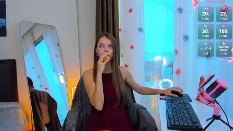 Alice online show from 10-01-25, 01:00