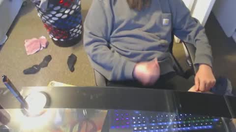 Best Kept Secret23 online show from 12-04-25, 08:39