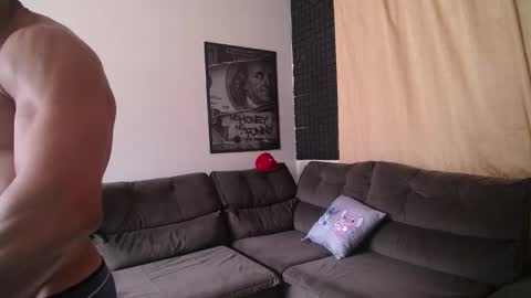 Snapshot of bestmuscle chatting on 02-23-26, 07:11 bestmuscle online show from 02-23-26, 07:11