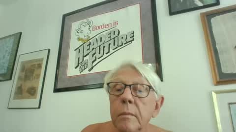 bestshot1951 online show from 09-18-25, 04:31