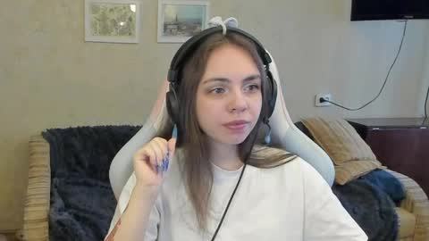 bethany_tease online show from 03-25-26, 12:33