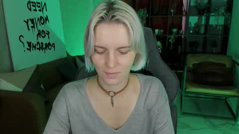 Snapshot of bethanycloud chatting on 09-30-25, 05:56 Bethany online show from 09-30-25, 05:56