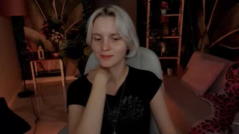 Snapshot of bethanycloud chatting on 10-06-25, 05:27 Bethany online show from 10-06-25, 05:27