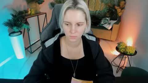 Snapshot of bethanycloud chatting on 10-10-25, 02:32 Bethany online show from 10-10-25, 02:32