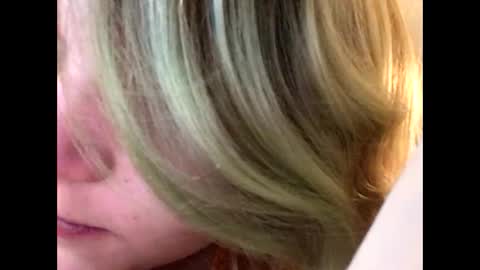 Snapshot of bethanytakesit123 chatting on 12-03-24, 05:53 Bethanytakesitt online show from 12-03-24, 05:53