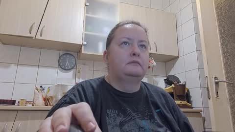 Snapshot of bethnorth chatting on 02-04-26, 04:18 bethnorth online show from 02-04-26, 04:18