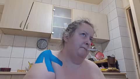 Snapshot of bethnorth chatting on 02-18-26, 03:57 bethnorth online show from 02-18-26, 03:57