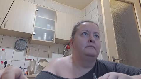 Snapshot of bethnorth chatting on 02-27-26, 03:50 bethnorth online show from 02-27-26, 03:50