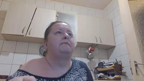 Snapshot of bethnorth chatting on 03-06-26, 02:41 bethnorth online show from 03-06-26, 02:41