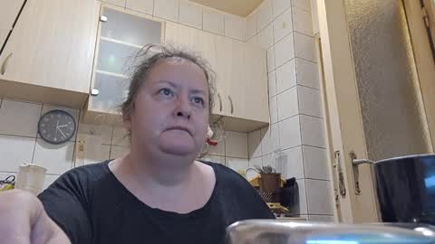 Snapshot of bethnorth chatting on 05-24-26, 11:21 bethnorth online show from 05-24-26, 11:21