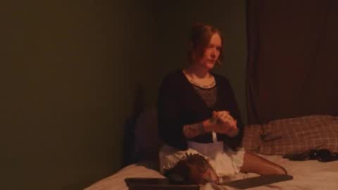 Snapshot of betsybradcock chatting on 04-10-26, 11:42 Betsy online show from 04-10-26, 11:42