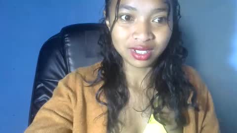 Snapshot of better_catya chatting on 06-10-26, 04:45 CATYA online show from 06-10-26, 04:45