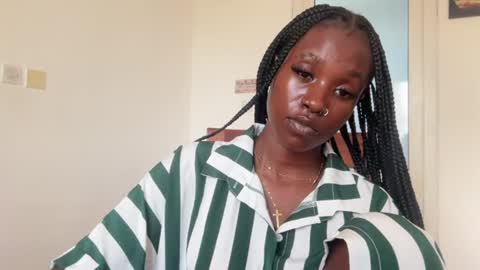 Snapshot of betty_fire_ chatting on 06-30-26, 11:00 Adah online show from 06-30-26, 11:00