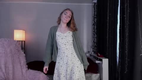 Dory make me happier online show from 11-28-25, 03:20