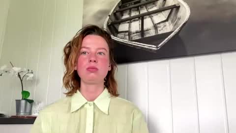 Snapshot of bettydesire chatting on 07-06-26, 07:27 Betty online show from 07-06-26, 07:27