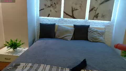 Snapshot of bettyrouse chatting on 08-02-26, 08:18 Betty online show from 08-02-26, 08:18