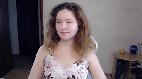 Snapshot of bettystar_ chatting on 10-05-25, 07:45 Betty online show from 10-05-25, 07:45