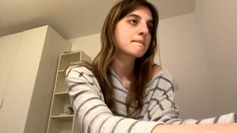Lina online show from 05-08-26, 05:29