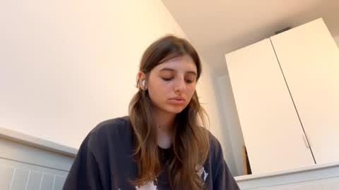 Lina online show from 06-20-26, 05:16