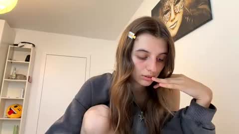 Lina online show from 07-27-26, 05:20