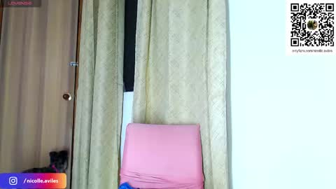 Nicolle Aviles online show from 12-18-25, 03:01