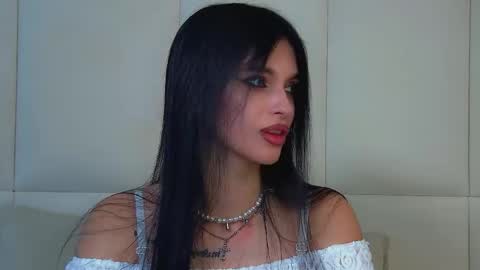 Snapshot of beverlyyork chatting on 05-27-26, 02:08 Beverly online show from 05-27-26, 02:08