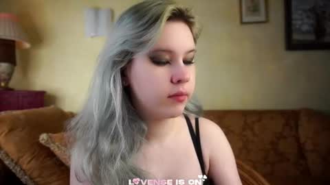 Eliz online show from 07-08-26, 02:49