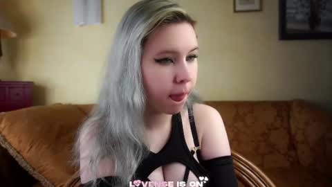 Eliz online show from 07-12-26, 02:46