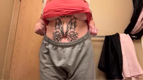 bfeb14 online show from 10-13-25, 06:08