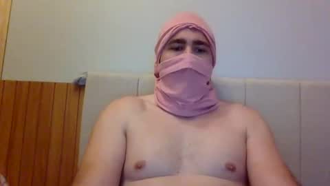 Snapshot of bfwantsfun chatting on 09-15-25, 09:20 bfwantsfun online show from 09-15-25, 09:20