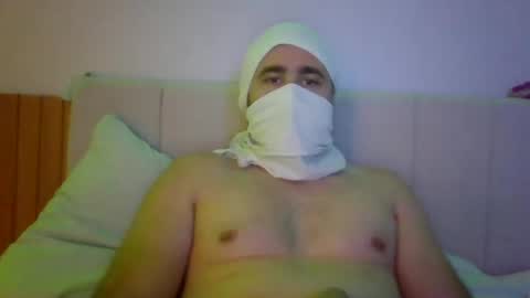 Snapshot of bfwantsfun chatting on 10-06-25, 02:14 bfwantsfun online show from 10-06-25, 02:14