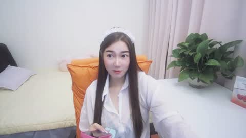 Snapshot of bhlinxuemei chatting on 06-18-26, 07:52 bhlinxuemei online show from 06-18-26, 07:52