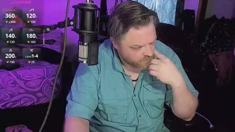 Snapshot of bi_master_mack chatting on 02-16-26, 04:58 Bi Master Mack online show from 02-16-26, 04:58