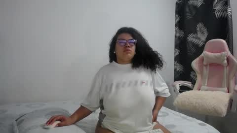 Bianca Tuesday to Sunday from 2am to 6am UTC-5 online show from 02-19-26, 09:27