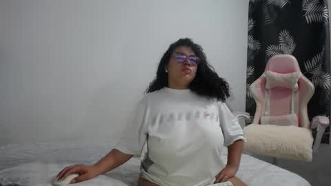 Bianca Tuesday to Sunday from 2am to 6am UTC-5 online show from 02-26-26, 09:19