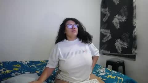 Bianca Tuesday to Sunday from 2am to 6am UTC-5 online show from 06-14-26, 09:44