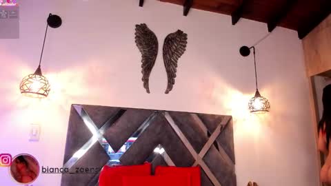 Snapshot of bianca_zaens1 chatting on 12-18-25, 11:16 B I A N C A online show from 12-18-25, 11:16