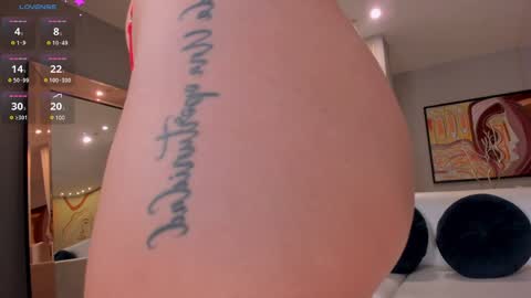 Snapshot of biancapierce_ chatting on 12-28-24, 03:04 Bianca Pierce online show from 12-28-24, 03:04