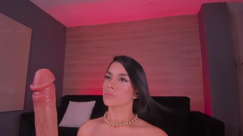 Snapshot of biancapierce_ chatting on 01-15-25, 02:35 Bianca Pierce online show from 01-15-25, 02:35